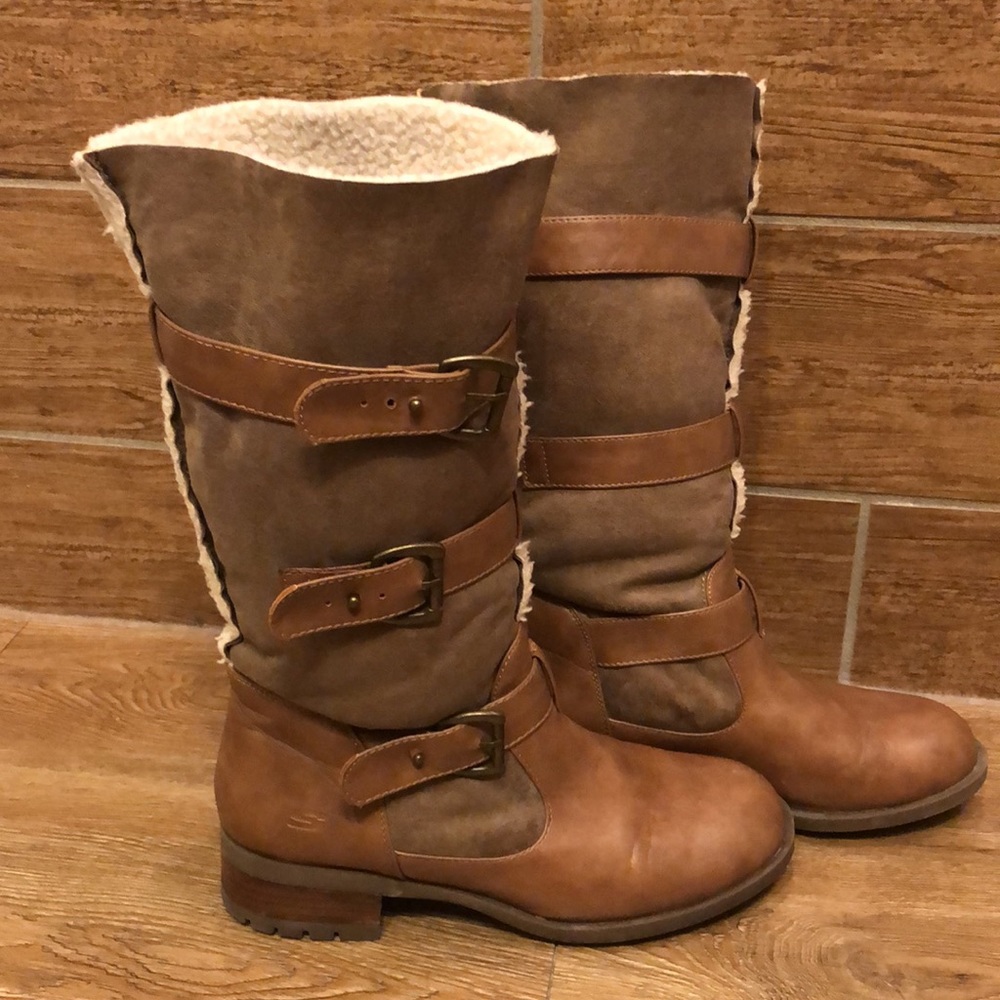 Skechers Taupe Faux Sherpa Belted Strap Boots 9